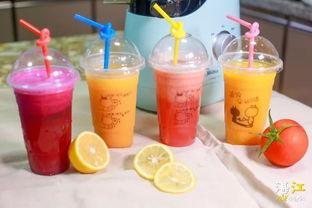 吃瓜嘻嘻小饮,轻松畅谈生活点滴